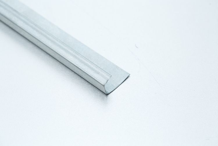 J-bead plain