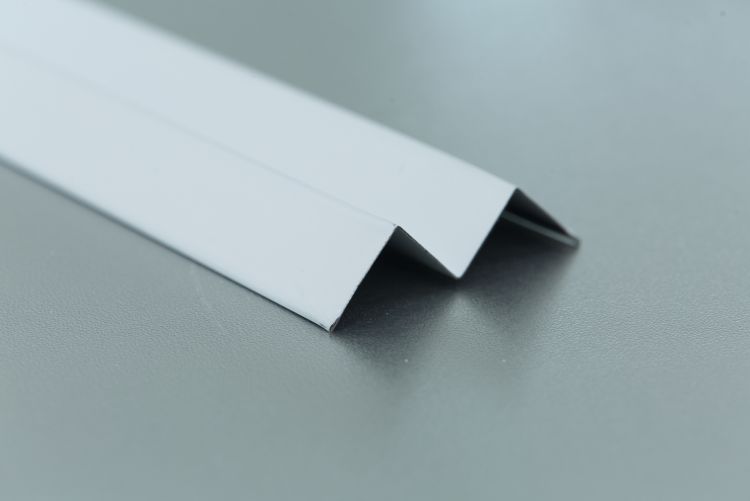 W Angle 20 x 19 x 19 x 20mm